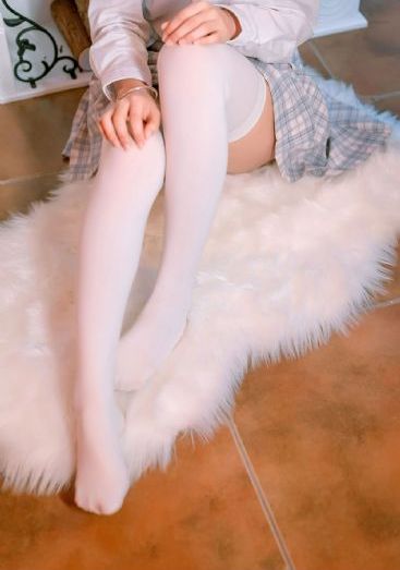 护士夜班被两个医生